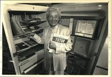 1988 Press Photo Ruth Colvin, Literacy Volunteers of America, Syracuse, NY