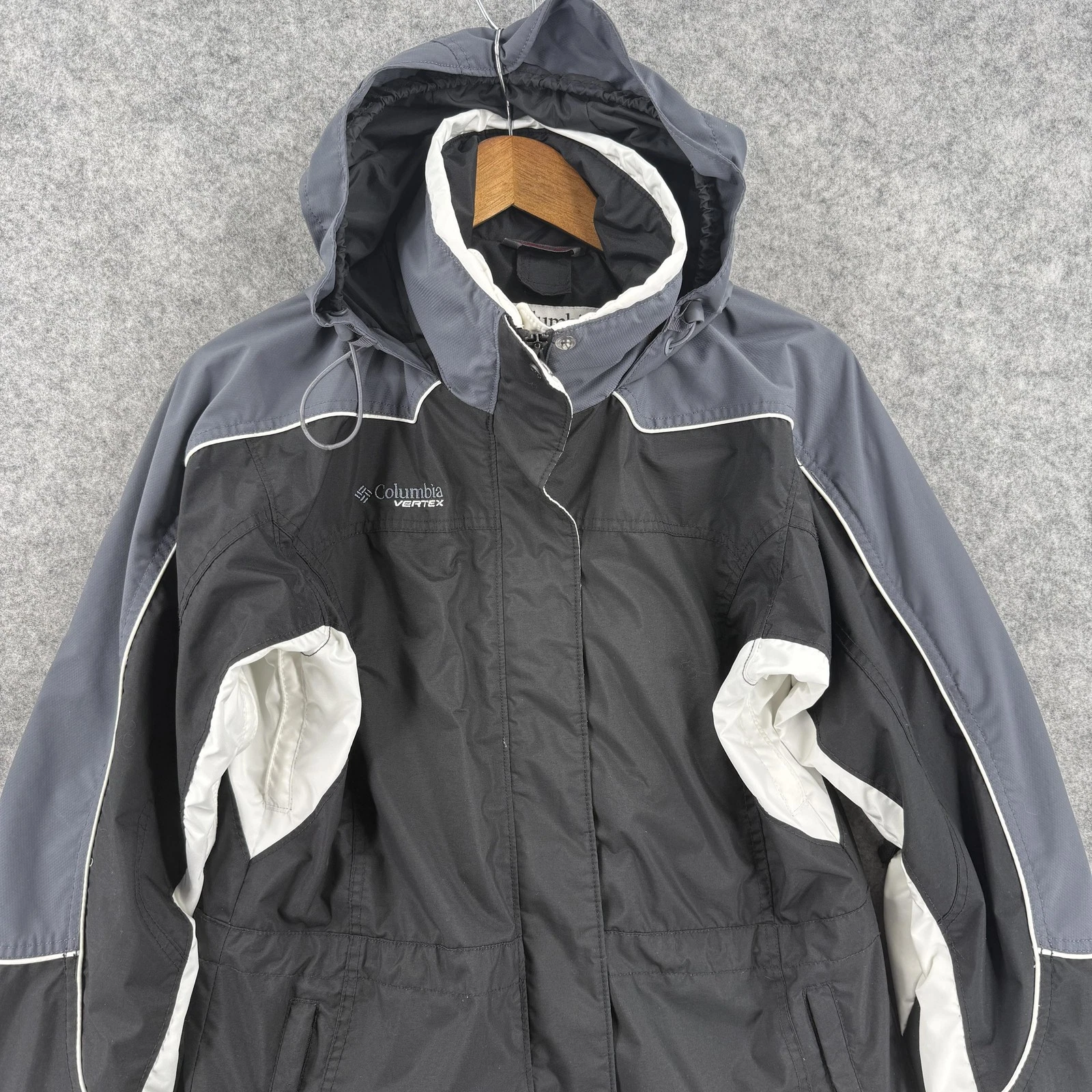 Columbia Jacket Womens Small Black Vertex Hooded Ski Snow Interchange Winter
Opens in a new window o
