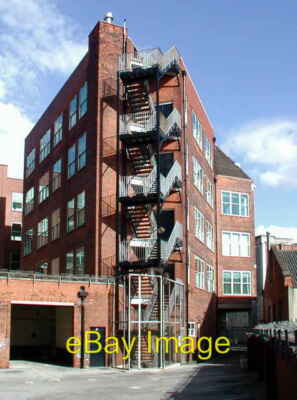 Photo 6x4 Crown House Ferensway Kingston upon Hull Fire escapes at the b c2008