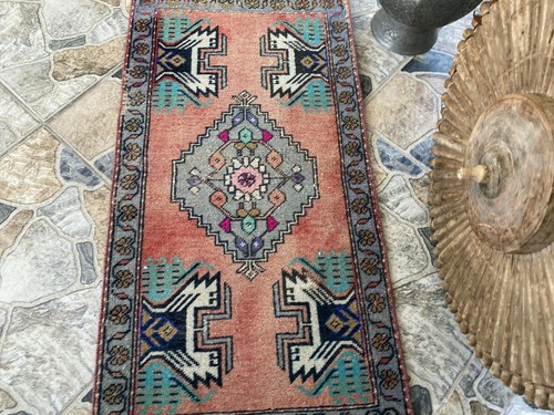 Vintage Turkish Oushak Rug | 1.7 x 3.4 ft | Small Wool Handmade Tribal Runner - Picture 10 of 11