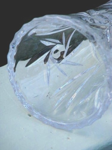 Lenox Vintage Fine Lead Crystal 6" Bud Flower Vase Sunburst Star Pattern - Picture 8 of 8