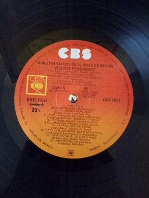VICENTE FERNANDEZ--LP--15 NUEVOS EXITOS CON EL IDOLO DE