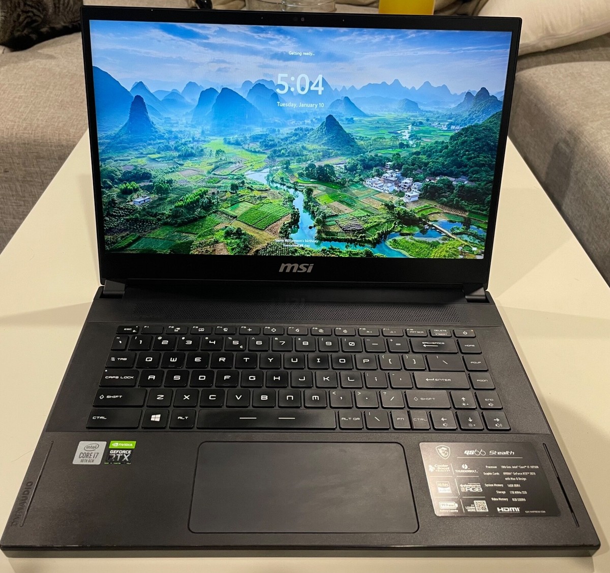 MSI GS66 Stealth 10SF 15.6 MSI GS66 Stealth 10SF 15.6