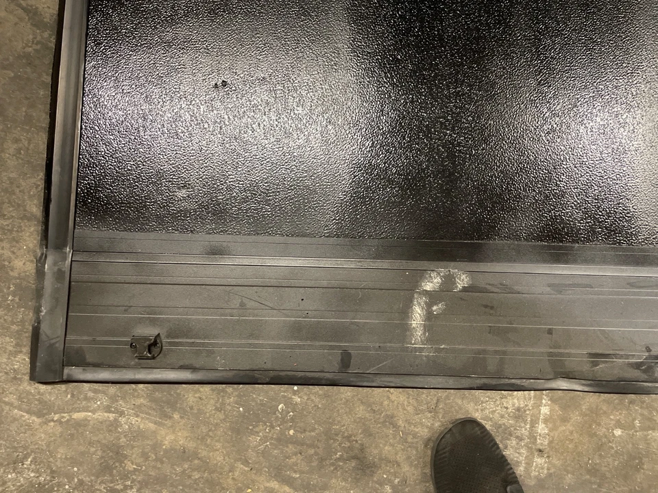 OEM TRUNK COVER LID FOR 2007 2008 2009 2010 2011 2012 2013 Honda Ridgeline - Image 3 of 4