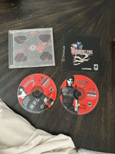 Sega Dreamcast Game Resident Evil 2 CIB Complete In Box
