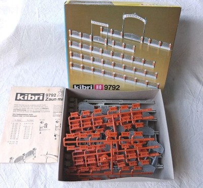 Kibri H0 #B-9792 Bausatz Fabrikzaub ''Farben Kibri H0 #B-9792 AG'' ungebaut in OVP