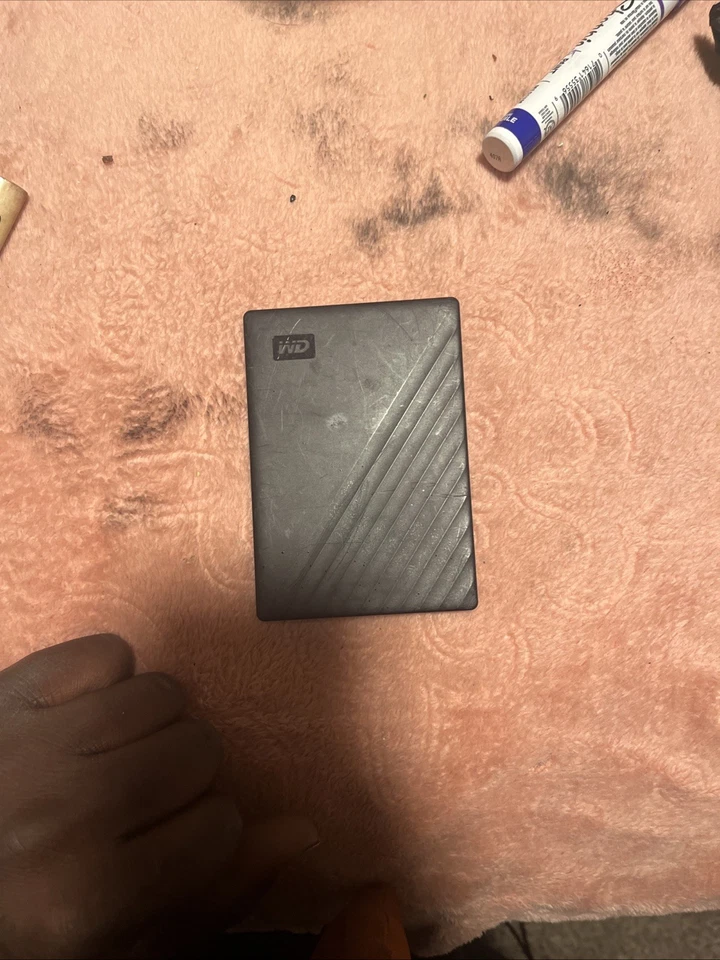 WD - My Passport Ultra for Mac 2TB External USB 3.0 Hard Drive No Box - Image 4 of 4