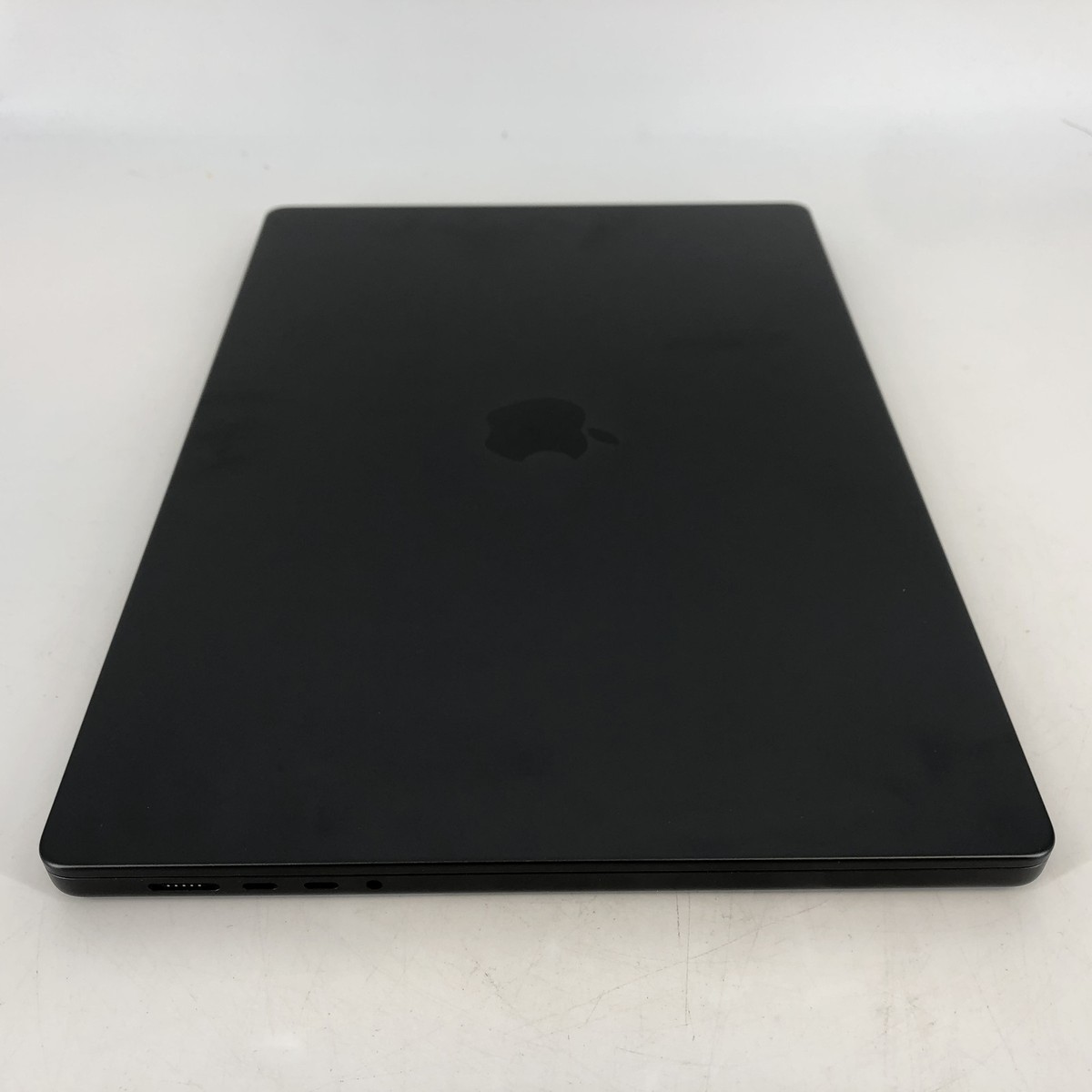 MacBook Pro 16 Nov 2023 M3 Pro A2991 12-Core 18-Core GPU 18GB