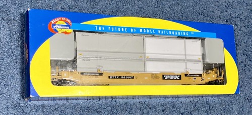 Coche pozo Athearn HO TTX 56’ con 4 contenedores de 28’ / #560017 / #91913 | Condition: Used