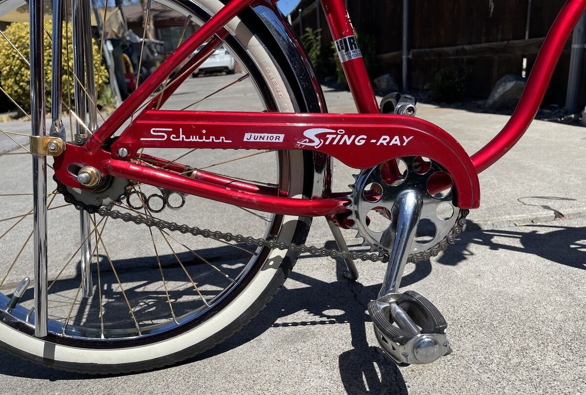 Schwinn Stingray OG Lowrider Bike 1990's Built Nice 20” Gold Schwinn Stingray OG Lowrider Bike 1990's Built Nice 20” Gold