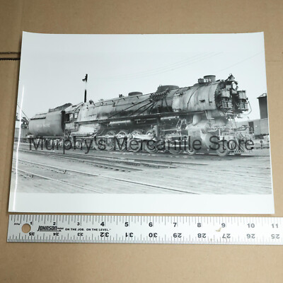 Union Pacific 9047 4-12-2 Dampflokomotive im Hof 8 x 11 Zoll Vintage Foto