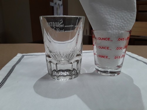 Shot Glasses Liqueur Seagrams Luksusowa Vodka Liquor Mixed Drinks Advertising - Foto 4 di 5