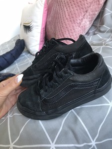 boys vans size 11