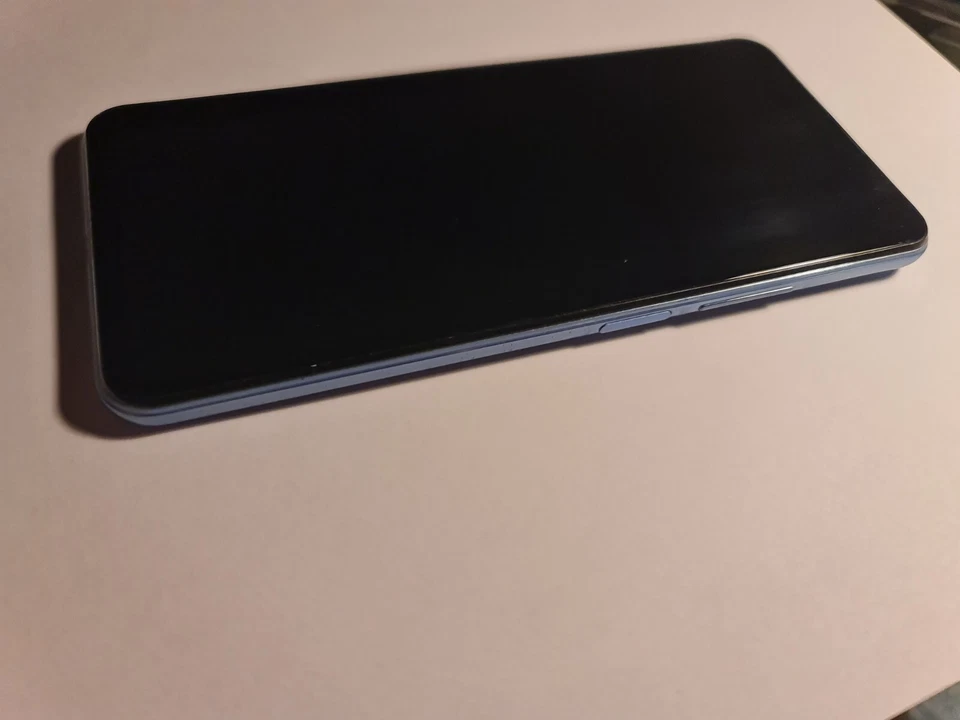 Xiaomi 11 lite 5g Bubblegum Blue perfettamente funzionante con scatola, foto 3 di 5