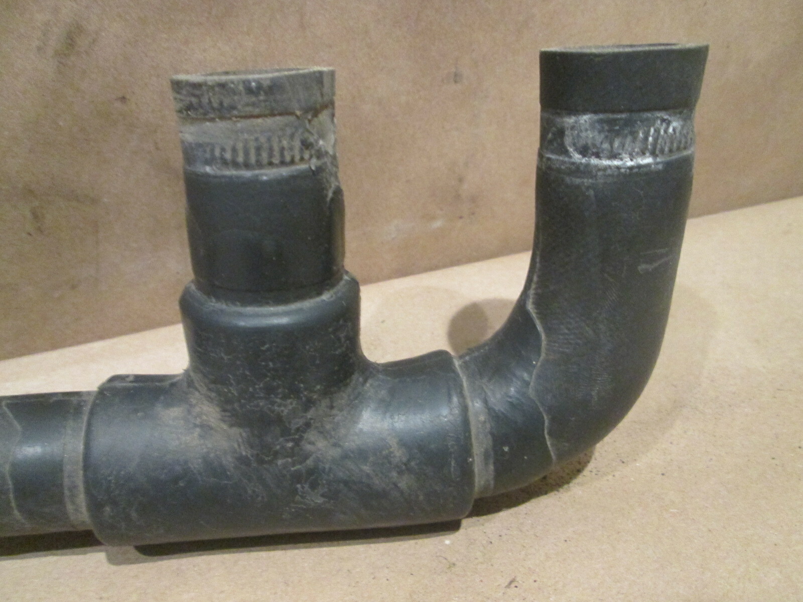 Ferrari 348,Mondial t - Air Injection Pipe/Hose With Valve - P/N 147360