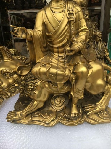 17'' brass buddhism buddha ksitigarbha Bodhisattva on beast lion dog statue - Picture 9 of 12