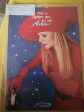 Mein Stiefmutter Ist Ein Alien Presse Information