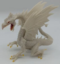 SAFARI LTD SNOW DRAGON 5.5” X 5”-MYTHICAL FANTASY FIGURE