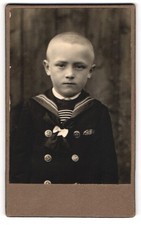 Fotografie junger Knabe Sebl Vaclow aus Lobec im Matrosenanzug 