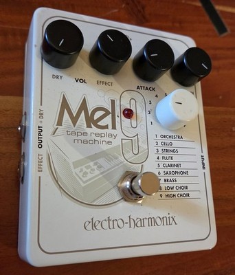Electro-Harmonix MEL9 Mellotron Guitar Tape Replay Pedal Mel 9