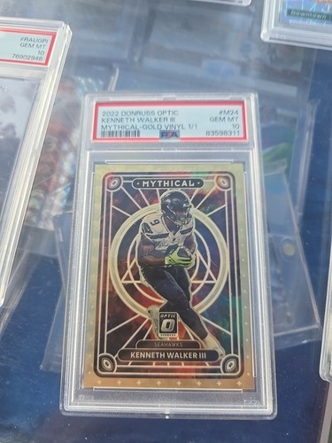 Kenneth Walker III 2022 Ottica Mythical Prizm RC 1/1 Oro Vinal PSA 10
