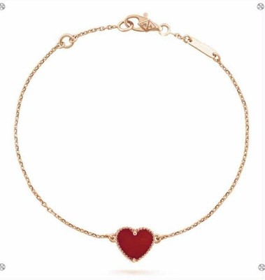 Van Cleef & Arpels Sweet Hearts Bracelet, 18K rose gold, Carnelian