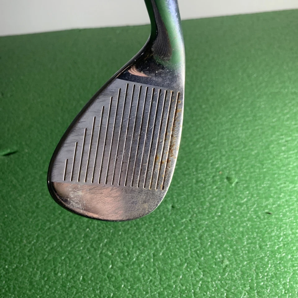 Cleveland Tour Action Reg 588 57 grados cuña de arena Foto 3 de 3