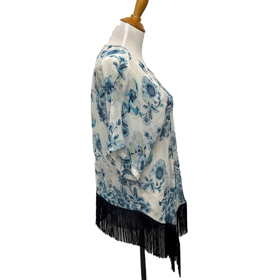Cejon Mujer Kimono Top Crema Blanco Azul Flores OSFM Foto 2 de 3