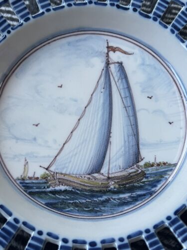 Makkum Dutch Wandteller 7,75" Segelboot Schiff blau Kunstkeramik signiert - Bild 5 von 11