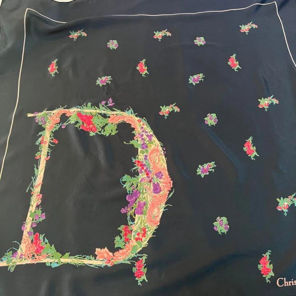 Foulard Christian Dior 76 cm 29