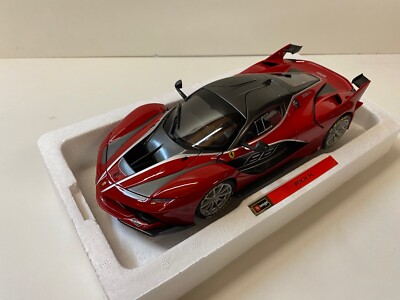 Ferrari FXX K Bburago 1:18 1/18 rot Modell Modellauto #98