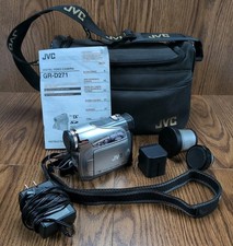 JVC GR-D271U Mini Camcorder Digital Video Camera Extra Lenses Battery Charger