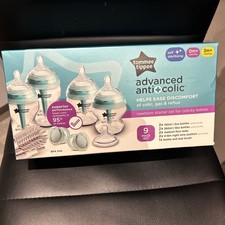 Image of Tommee Tippee Advanced Anti Colic 9 Piece Feeding Bottle Starter Set. BNIB