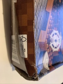 Sealed LEGO Minecraft: The End Portal (21124) Shelf Wear See Photos Ebb19
