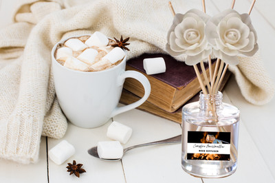 Warm & Cozy Reed Diffuser Collection   Comforting Scents with Vanilla, Pear, Mar