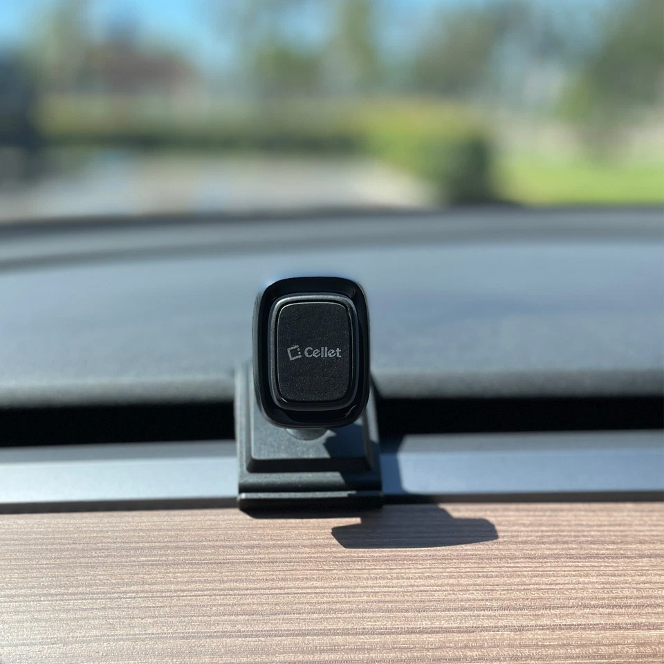 Cellet Magnetic Air Vent Phone Mount for Tesla Model 3 & Y - Image 4 of 4