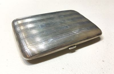 Norwegian WW1 Silver 900 Cigarette Case Gold Wash Engraved 1916 Weight 185  Grams