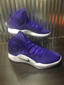 hyperdunk 2018 purple