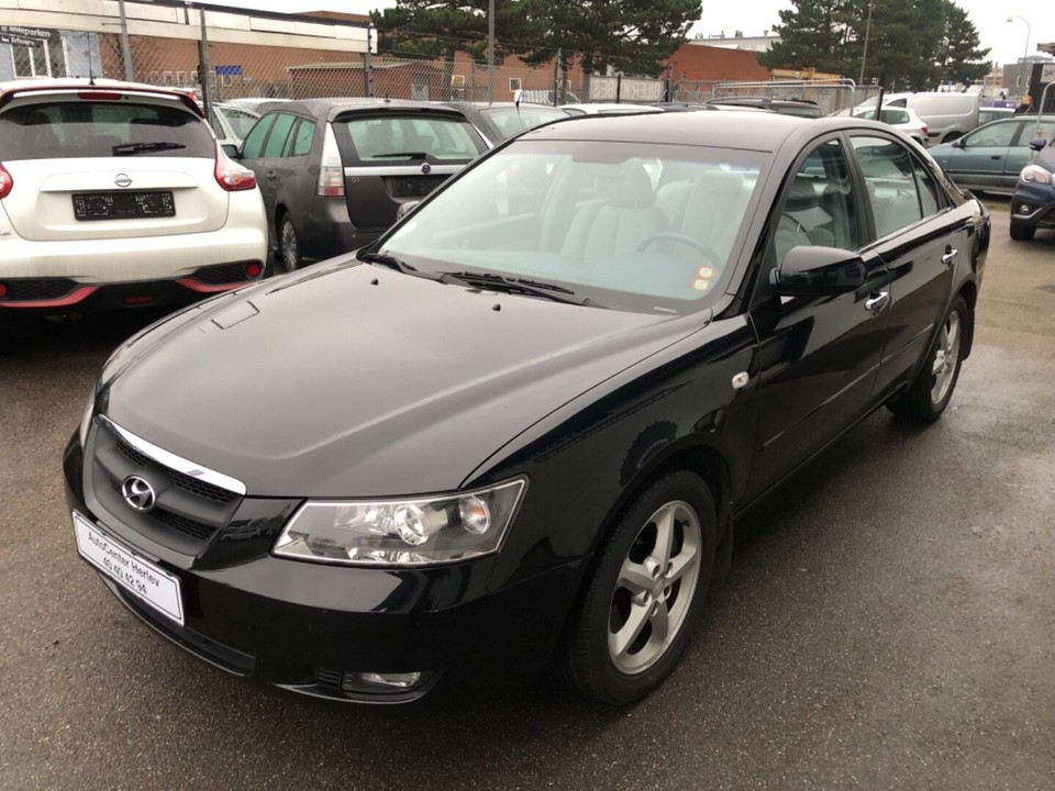 Hyundai sonata 3