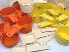 Tupperware REPLACEMENT PART * You Choose the Piece * Cup/Measuring Spoon 23-759