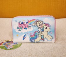 Cartera Loungefly My Little Pony Castle con cremallera alrededor NUEVA
