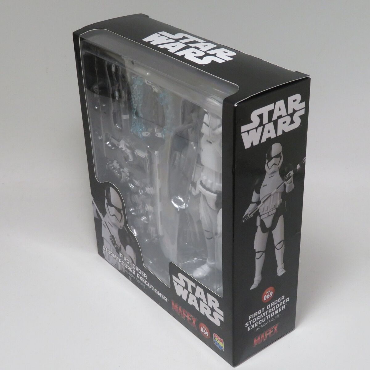 MAFEX No.69 First Order Stormtrooper Executioner(TM) Figure from