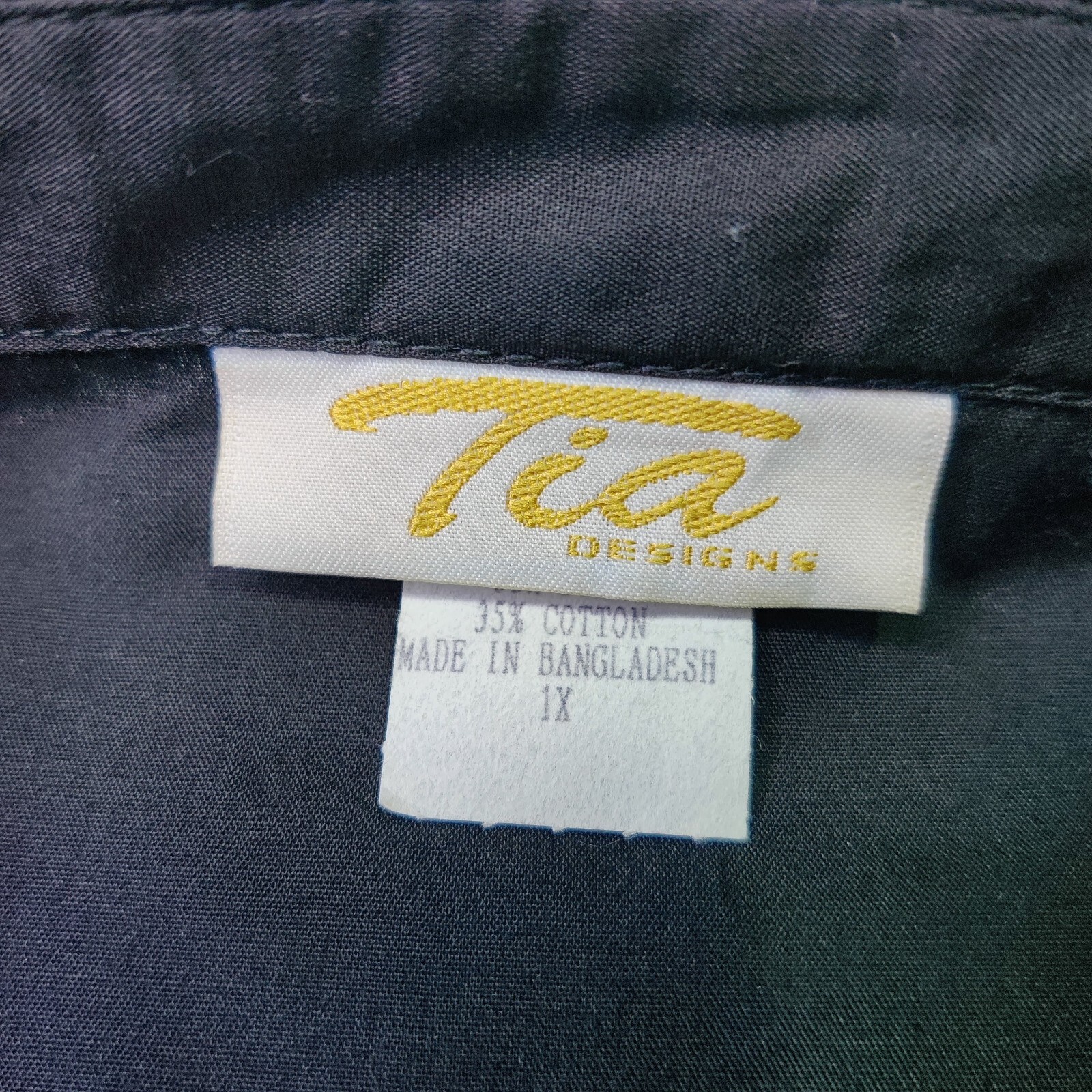 Tia Designs Womens Embellished Halloween Button Up Sh… Gem