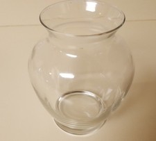 CLEAR GLASS VASE ROUND BUBBLE STYLE