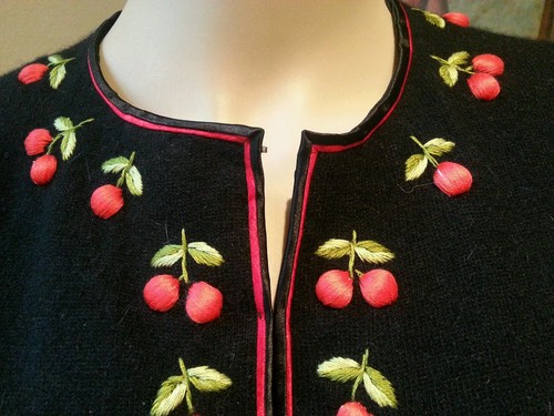 Vtg 50's Style Black Embroidered Rockabilly Pinup Cherries Cardigan Sweater - Picture 2 of 6