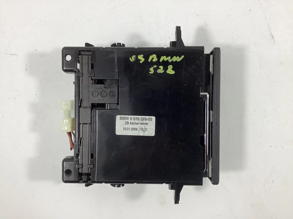 BMW 528I XDRIVE 2009-2012 consola central delantera cenicero almacenamiento 6976376 OEM. Foto 3 de 4