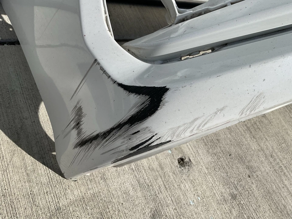 Honda Accord 2018 2022 parachoques delantero con parrilla OEM Foto 3 de 4