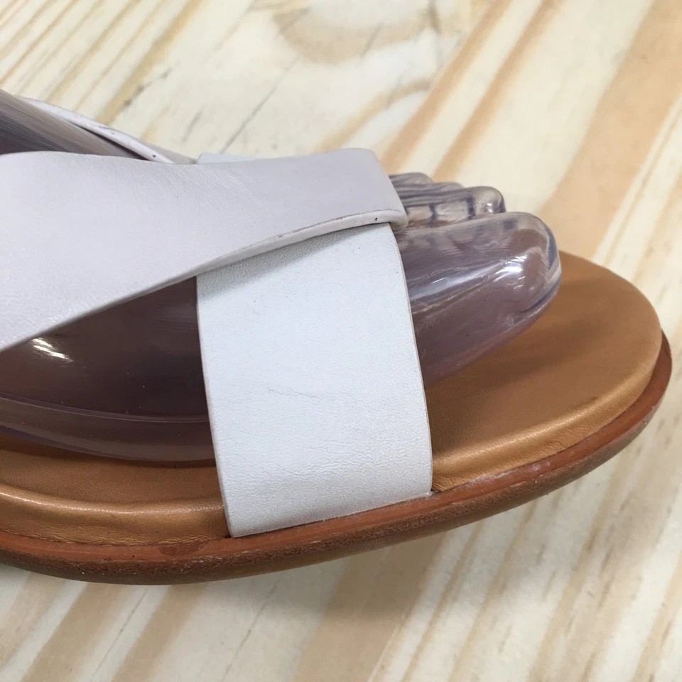 Corso Como Sandals Womens 8 M Casual Buckle Slingback Flats Brown Cream Leather - Image 4 of 4