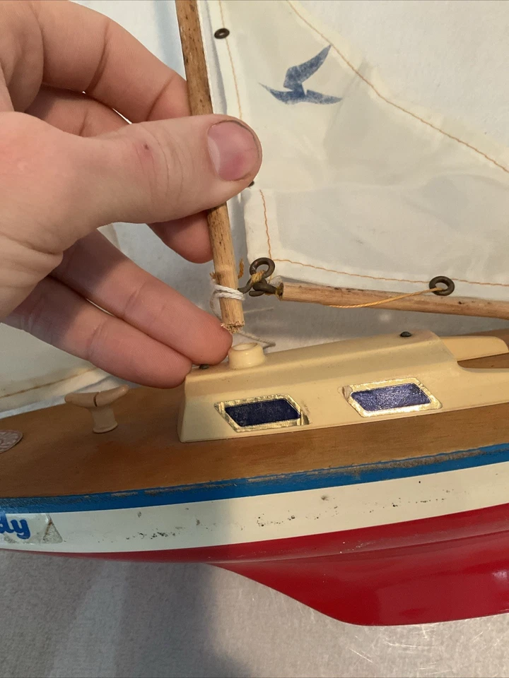 Vintage Seifert-Boot Windy Segelboote Model Sailboat Pond Boat 13 1/2" - Germany - Image 4 of 4