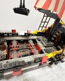 1989 LEGO 6285 VINTAGE Pirates Black Seas Barracuda Near Complete w/Book & Box